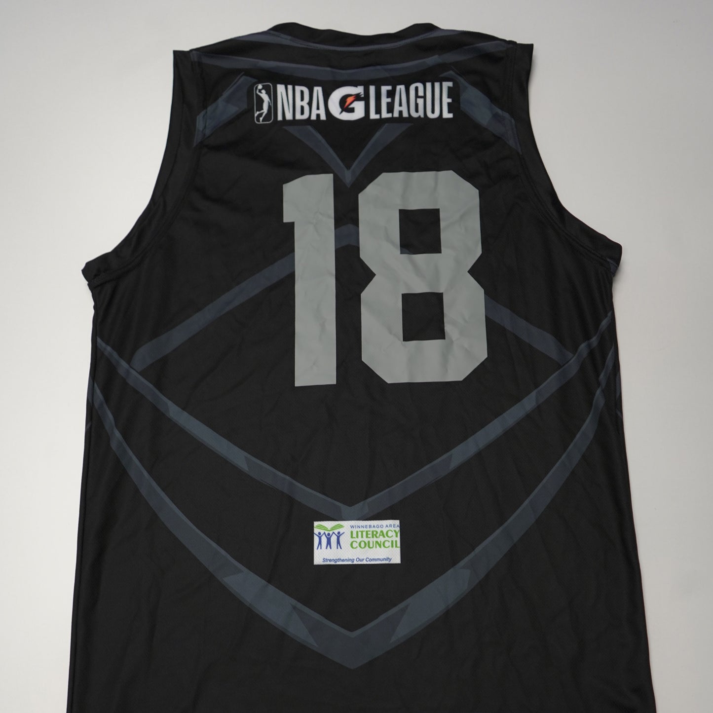 2022-23 Marvel Theme Jersey #18 (No Name)